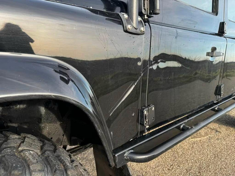 SUV Land Rover Defender 130 - Off road 4x4: picture 14 SUV Land Rover Defender 130 - Off road 4x4: picture 14