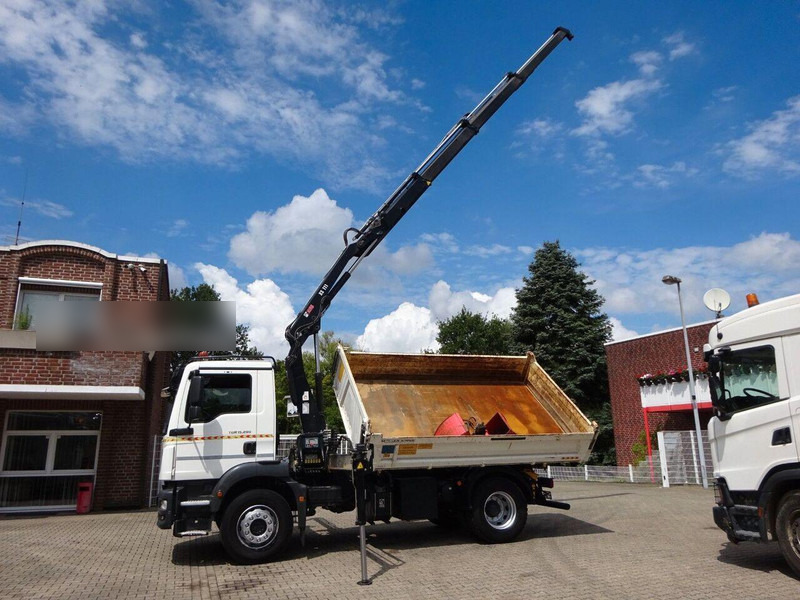 Lease a MAN TGM 15.290 - 3 way tipper+crane MAN TGM 15.290 - 3 way tipper+crane: picture 11