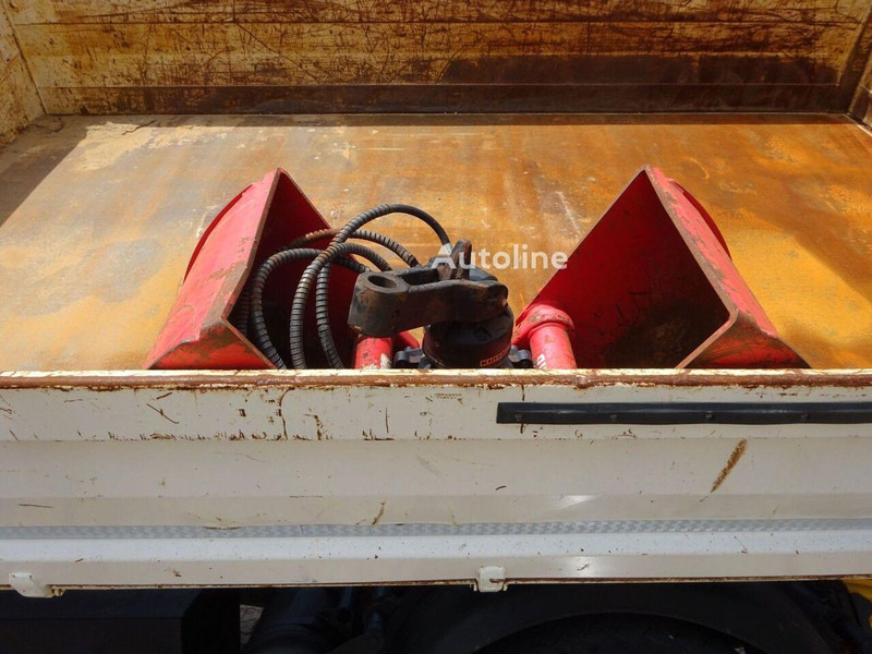 Lease a MAN TGM 15.290 - 3 way tipper+crane MAN TGM 15.290 - 3 way tipper+crane: picture 14