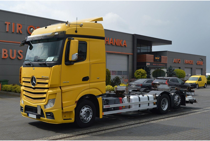 Mercedes-Benz ACTROS 2542 EURO 6 BDF SWAP CHASSIS - Cab chassis truck: picture 1 Mercedes-Benz ACTROS 2542 EURO 6 BDF SWAP CHASSIS - Cab chassis truck: picture 1
