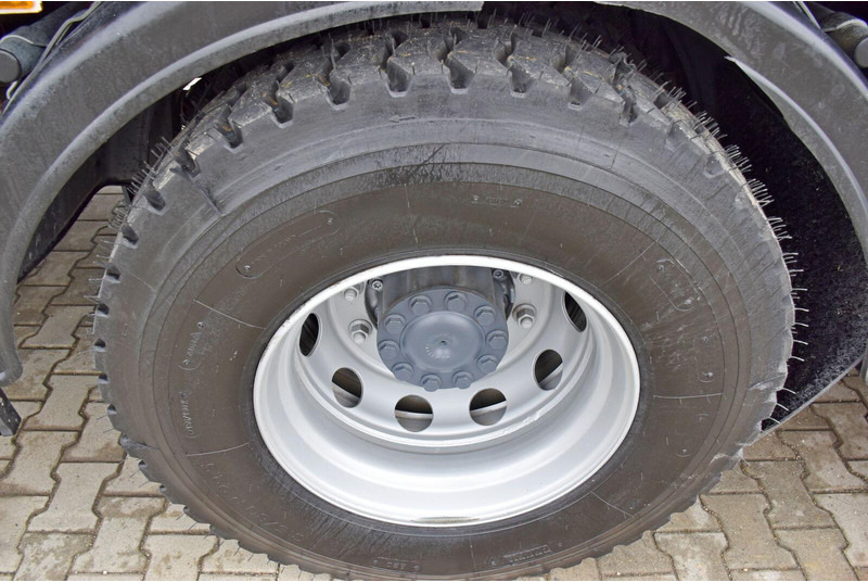 Dropside/ Flatbed truck, Crane truck Mercedes-Benz ACTROS 2544: picture 14