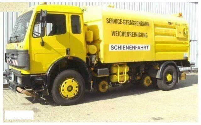 Mercedes-Benz SK 1820 4x2 Schienenreinigungs Kehrmaschine RAIL - Road sweeper: picture 1 Mercedes-Benz SK 1820 4x2 Schienenreinigungs Kehrmaschine RAIL - Road sweeper: picture 1