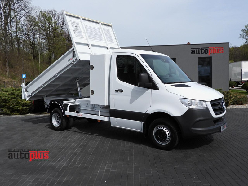 Mercedes-Benz SPRINTER 516 WYWROTKA TEMPOMAT BLIŹNIACZE KOŁA KLIMATYZACJA 160 - Tipper van: picture 1 Mercedes-Benz SPRINTER 516 WYWROTKA TEMPOMAT BLIŹNIACZE KOŁA KLIMATYZACJA 160 - Tipper van: picture 1