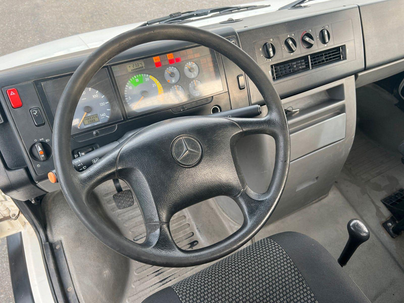 Lease a Mercedes-Benz Vario 816 816/AHK/ Blatt-Blatt /Radstand 4250mm Mercedes-Benz Vario 816 816/AHK/ Blatt-Blatt /Radstand 4250mm: picture 10 Lease a Mercedes-Benz Vario 816 816/AHK/ Blatt-Blatt /Radstand 4250mm Mercedes-Benz Vario 816 816/AHK/ Blatt-Blatt /Radstand 4250mm: picture 10