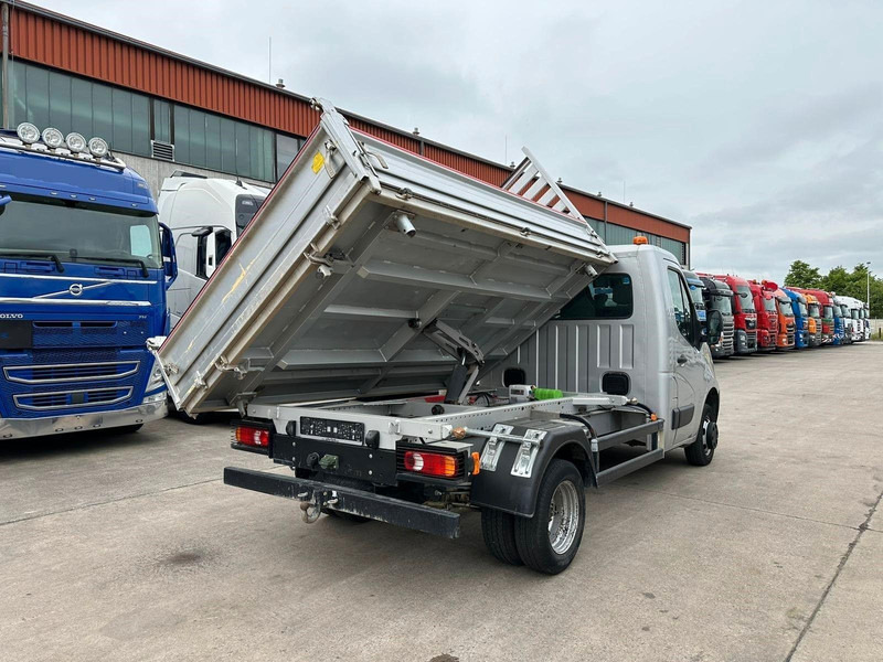 Renault Master 165 2.2 DCI 4x4 3-Way Tipper - Tipper: picture 4 Renault Master 165 2.2 DCI 4x4 3-Way Tipper - Tipper: picture 4