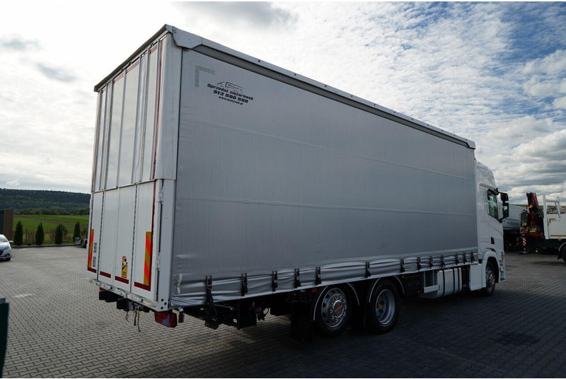 Scania R 450 / MEGA / 6x2 / FIRANKA - 8,2 m / SOLÓWKA / OŚ PODNOSZONA / - Curtainsider truck: picture 5 Scania R 450 / MEGA / 6x2 / FIRANKA - 8,2 m / SOLÓWKA / OŚ PODNOSZONA / - Curtainsider truck: picture 5