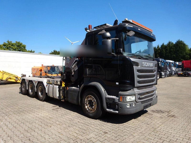 Scania R490 - Hook lift truck + crane 8x4 - Hook lift truck, Crane truck: picture 2 Scania R490 - Hook lift truck + crane 8x4 - Hook lift truck, Crane truck: picture 2