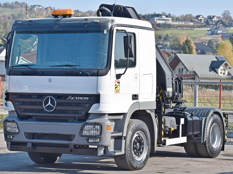 Mercedes-Benz ACTROS 1844 - Tractor unit: picture 4 Mercedes-Benz ACTROS 1844 - Tractor unit: picture 4