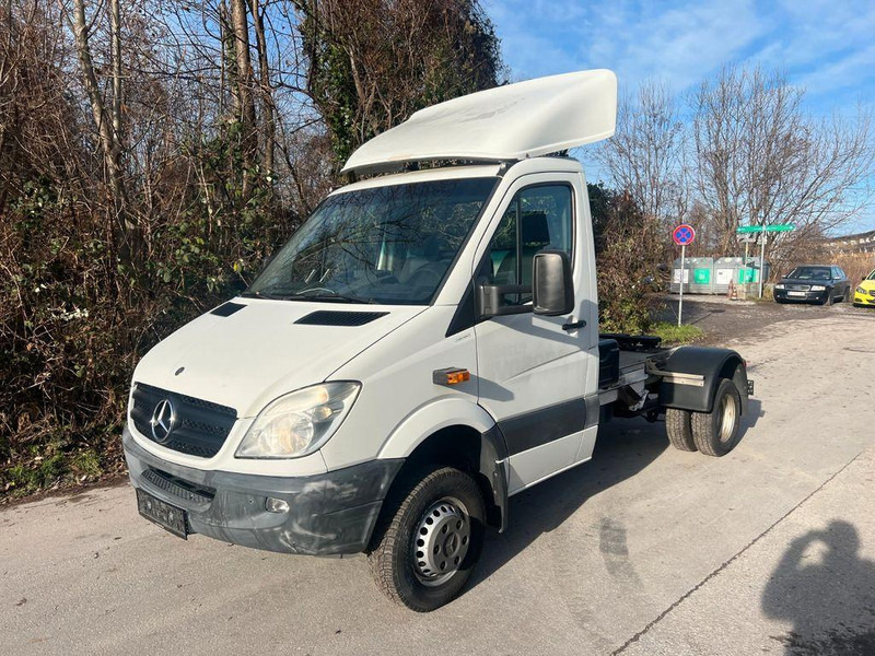 Mercedes-Benz SPRINTER 519 - Tractor unit: picture 1 Mercedes-Benz SPRINTER 519 - Tractor unit: picture 1