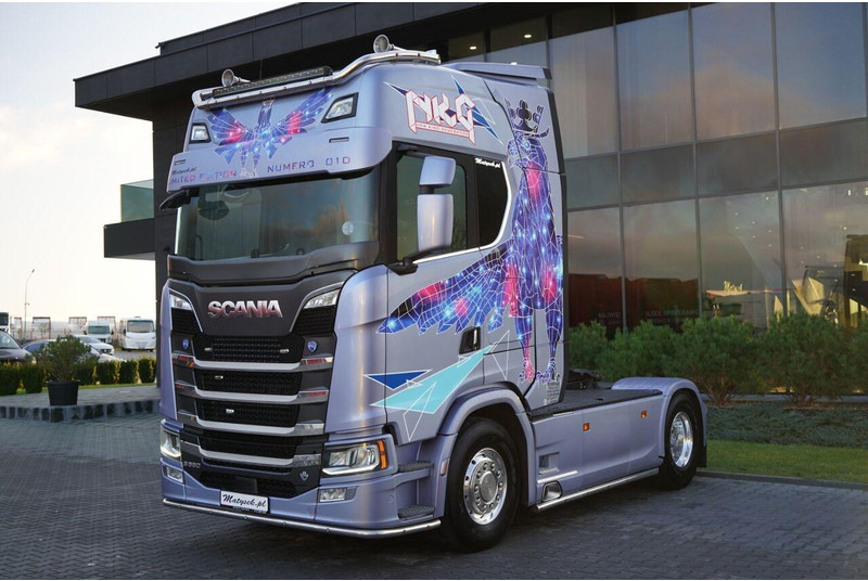 Scania S 580 / V8 / ORGINALNA EDYCJA LIMITED / NR 010 / RETARDER / I-PA - Tractor unit: picture 2 Scania S 580 / V8 / ORGINALNA EDYCJA LIMITED / NR 010 / RETARDER / I-PA - Tractor unit: picture 2