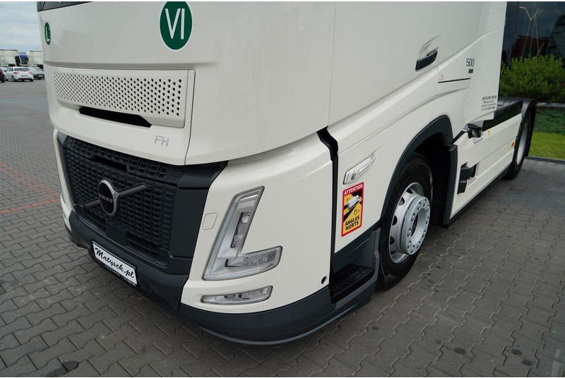 Lease a Volvo FH 500 Volvo FH 500: picture 16 Lease a Volvo FH 500 Volvo FH 500: picture 16