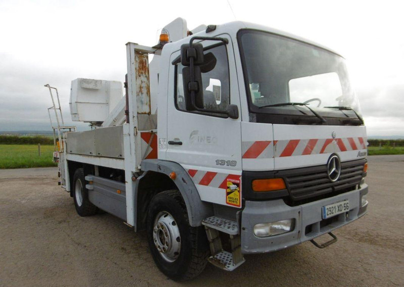 Mercedes-Benz Atego 1318 Nacelle - Lifting basket truck - Truck, Crane truck: picture 2 Mercedes-Benz Atego 1318 Nacelle - Lifting basket truck - Truck, Crane truck: picture 2