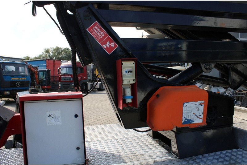 Truck, Crane truck Nissan Cabstar E 120 Sequani Z20 - 20 meter: picture 11 Truck, Crane truck Nissan Cabstar E 120 Sequani Z20 - 20 meter: picture 11