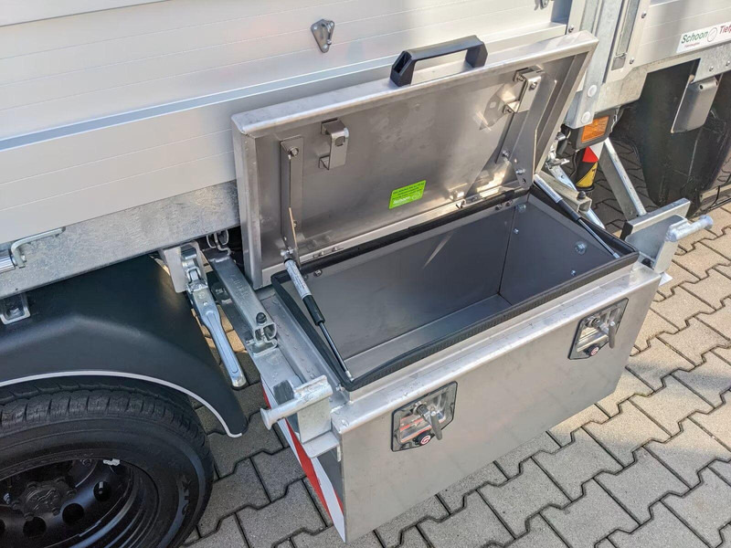 New Dropside/ Flatbed truck, Crane truck Volkswagen Crafter 50 - Flatbed truck + crane: picture 8