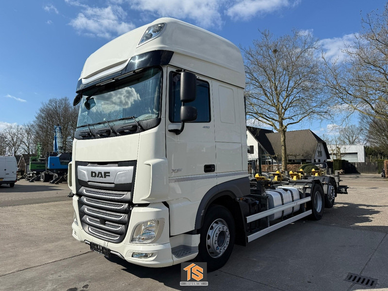 DAF XF 480 FAN SSC - RETARDER - BDF - KLIMA - GERMAN TRUCK - TOP! - Container transporter/ Swap body truck: picture 1 DAF XF 480 FAN SSC - RETARDER - BDF - KLIMA - GERMAN TRUCK - TOP! - Container transporter/ Swap body truck: picture 1