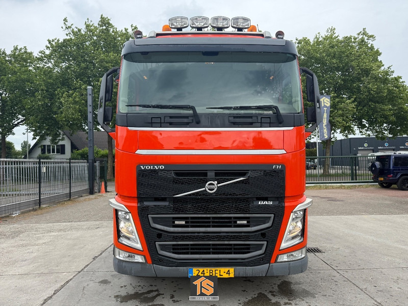 Volvo FH 420 - AUTOMATIC - HYDRAULIEK - NL TOP TRUCK - TUV 1/26 - Tractor unit: picture 2 Volvo FH 420 - AUTOMATIC - HYDRAULIEK - NL TOP TRUCK - TUV 1/26 - Tractor unit: picture 2