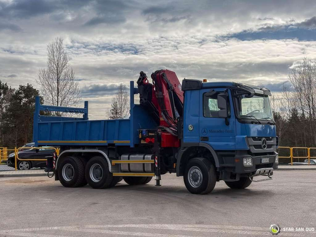 Mercedes-Benz ACTROS 3341 6x6 HMF 4220 K4 CRANE KIPPER - Tipper: picture 4 Mercedes-Benz ACTROS 3341 6x6 HMF 4220 K4 CRANE KIPPER - Tipper: picture 4