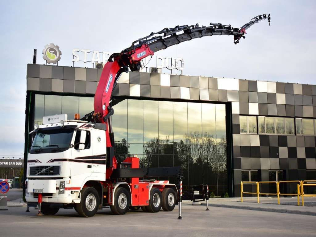 Volvo FH 520 8x2 EFFER 850 Fly Jib Winch 5th - Crane truck, Tractor unit: picture 5 Volvo FH 520 8x2 EFFER 850 Fly Jib Winch 5th - Crane truck, Tractor unit: picture 5
