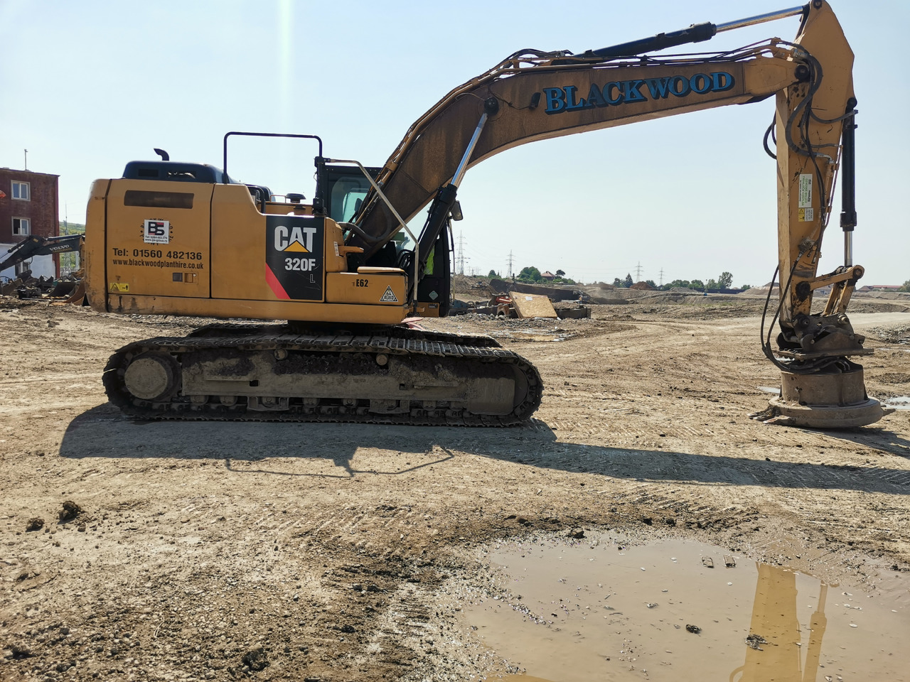 CATERPILLAR 320 F - Crawler excavator: picture 5 CATERPILLAR 320 F - Crawler excavator: picture 5