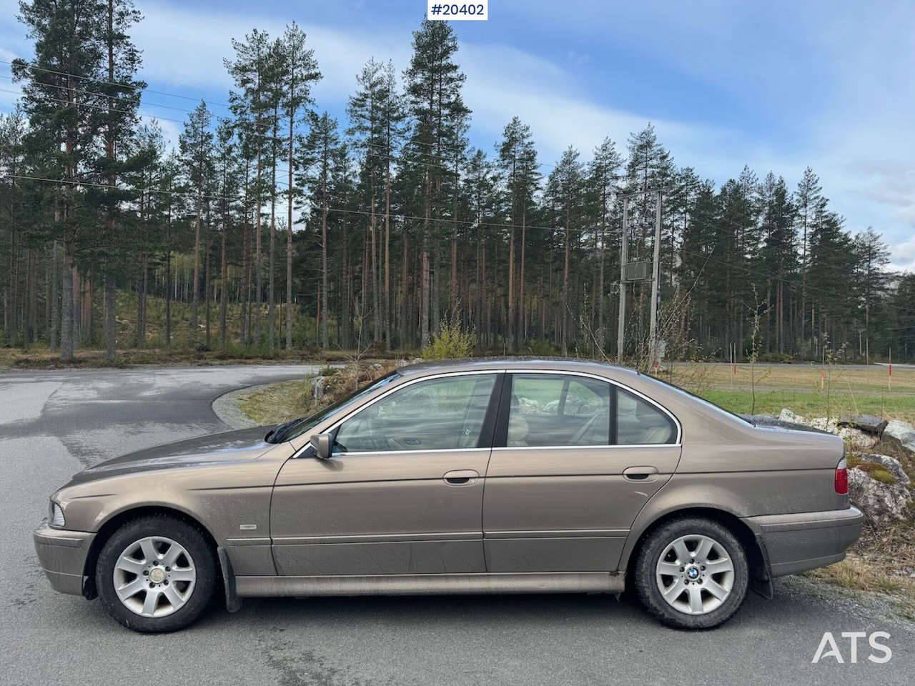 BMW 520 - Car: picture 2 BMW 520 - Car: picture 2