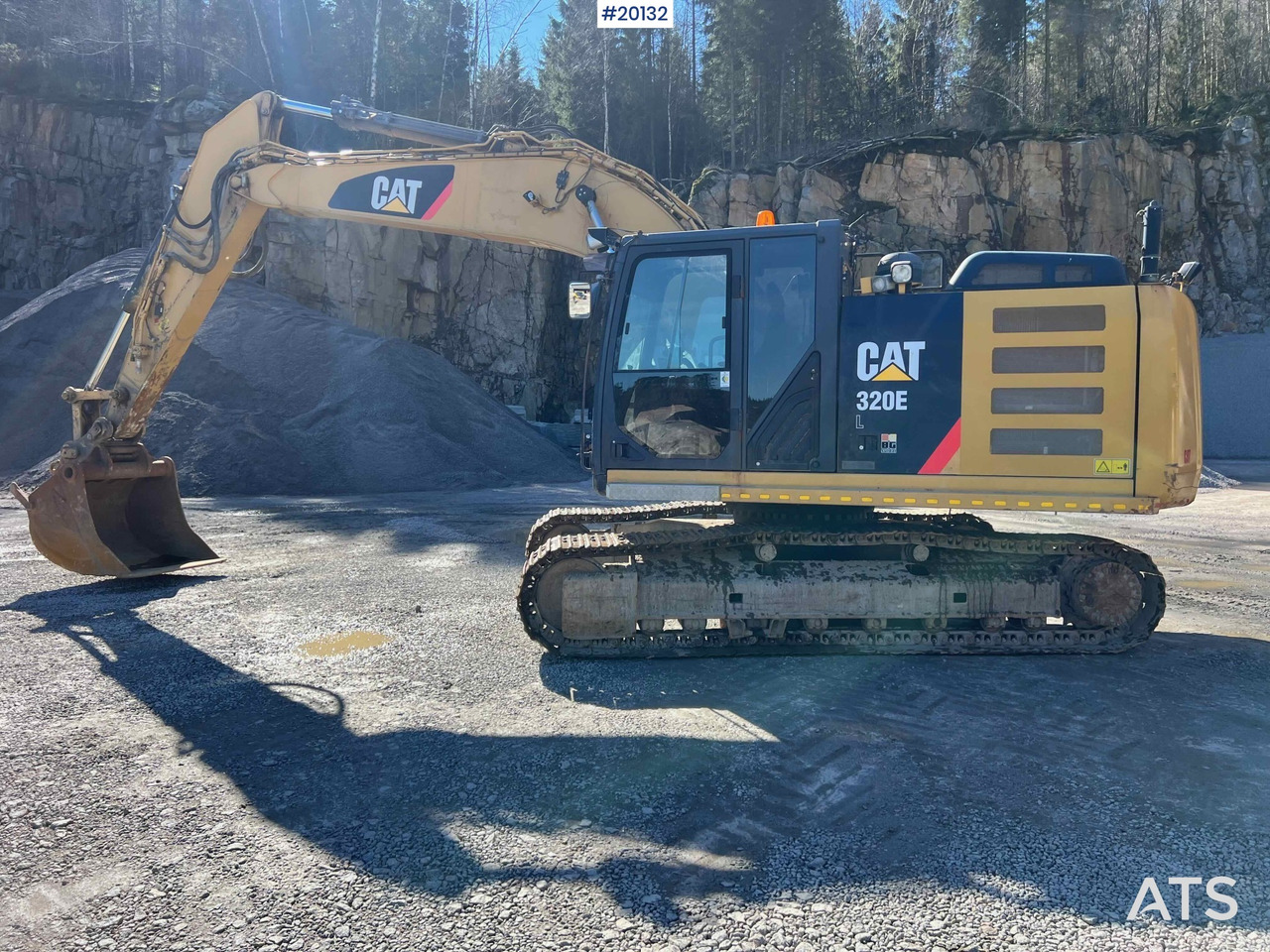 Caterpillar 320EL - Excavator: picture 5 Caterpillar 320EL - Excavator: picture 5