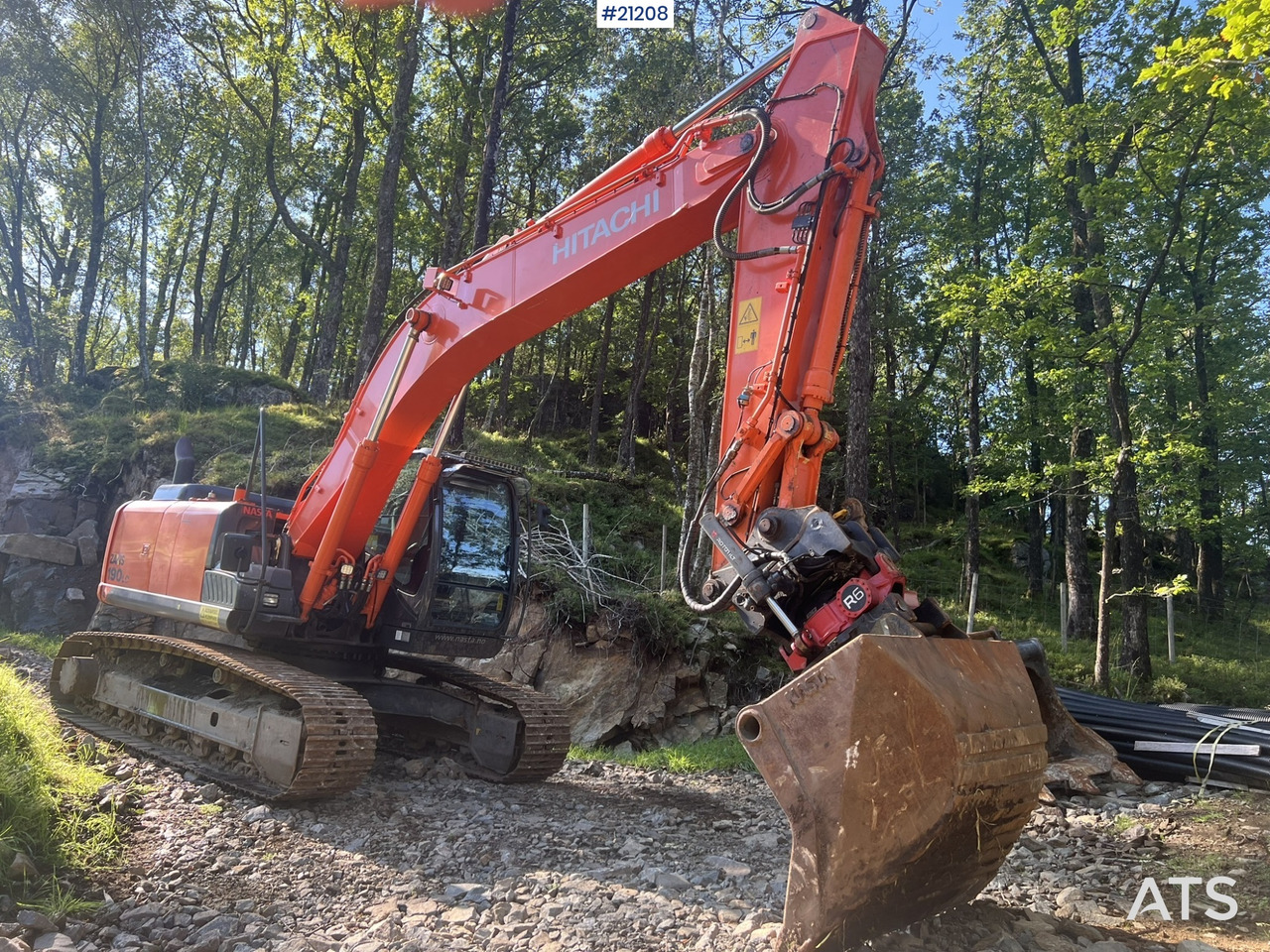 Hitachi zx190lc-5B gravemaskin m/ rototilt, pusseskuffe, graveskuffe og dyrkningsskuffe - Crawler excavator: picture 3 Hitachi zx190lc-5B gravemaskin m/ rototilt, pusseskuffe, graveskuffe og dyrkningsskuffe - Crawler excavator: picture 3