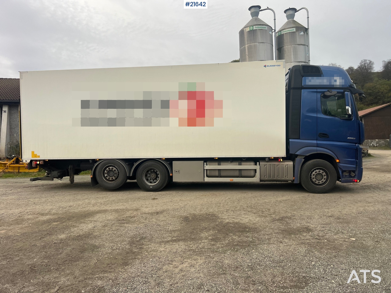 Mercedes-Benz Actrox 6x2 skapbil m/ kjøl/frys aggregat - Box truck: picture 5 Mercedes-Benz Actrox 6x2 skapbil m/ kjøl/frys aggregat - Box truck: picture 5