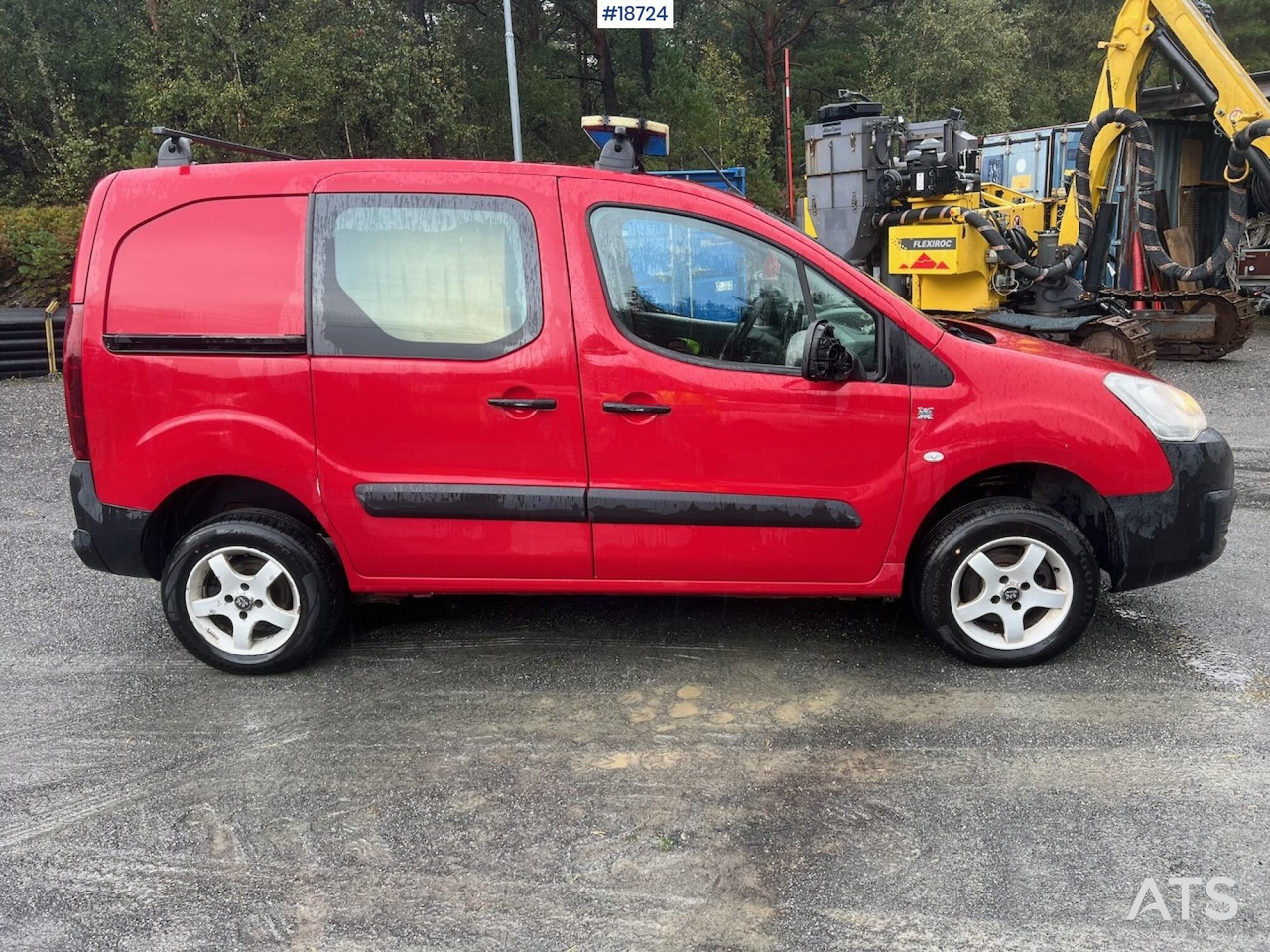 PEUGEOT Dangel Partner 4x4 - Small van: picture 3 PEUGEOT Dangel Partner 4x4 - Small van: picture 3