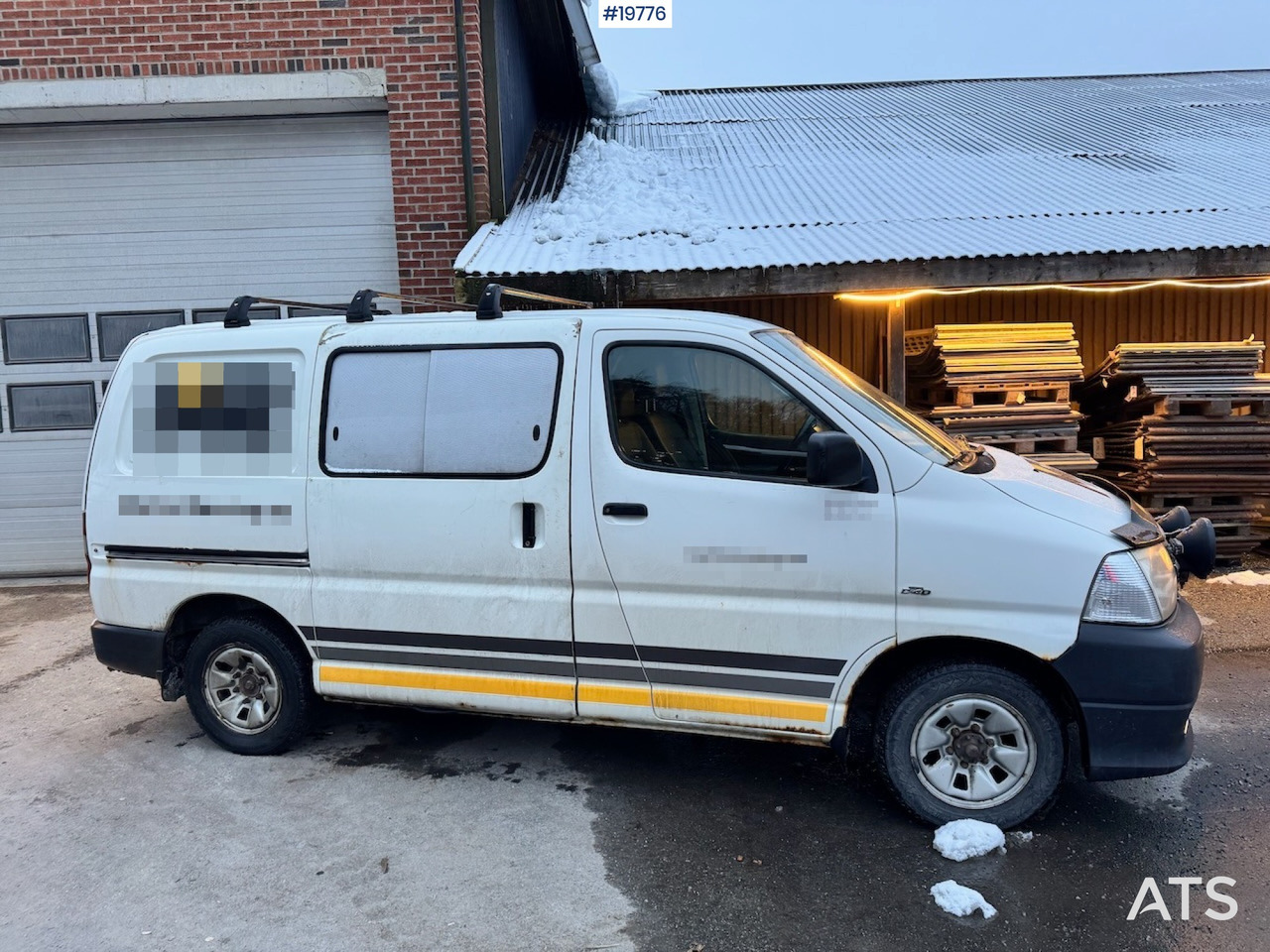 Toyota Hiace - Panel van: picture 2 Toyota Hiace - Panel van: picture 2