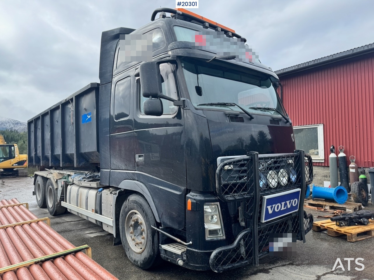 Volvo FH540 - Hook lift truck: picture 1 Volvo FH540 - Hook lift truck: picture 1