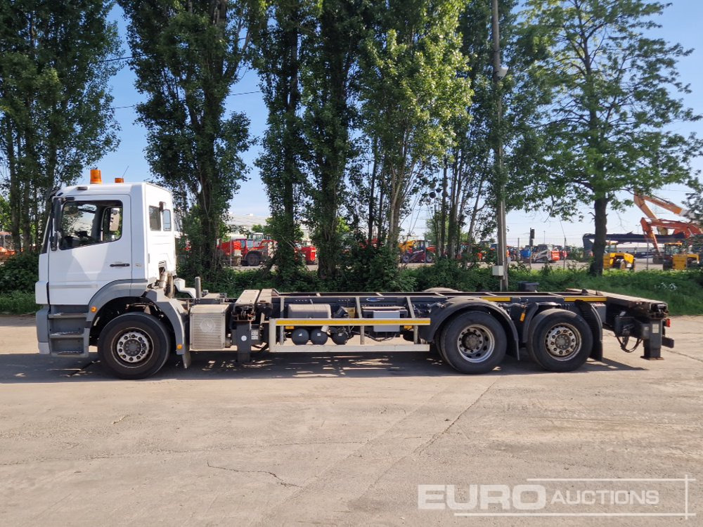2011 Mercedes Axor 2529 - Container transporter/ Swap body truck: picture 2 2011 Mercedes Axor 2529 - Container transporter/ Swap body truck: picture 2