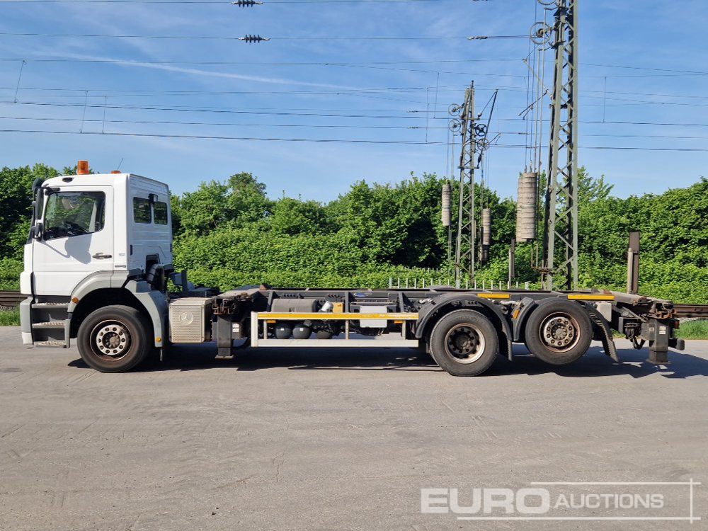 2011 Mercedes Axor 2529 - Container transporter/ Swap body truck: picture 2 2011 Mercedes Axor 2529 - Container transporter/ Swap body truck: picture 2