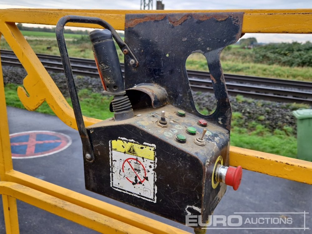 Scissor lift 2015 Haulotte Optimum 8: picture 16