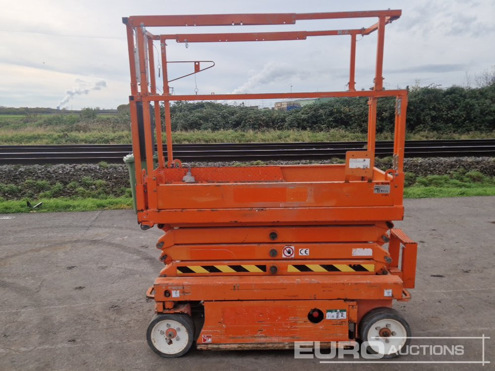 2015 SkyJack SJIII 3219 - Scissor lift: picture 2 2015 SkyJack SJIII 3219 - Scissor lift: picture 2