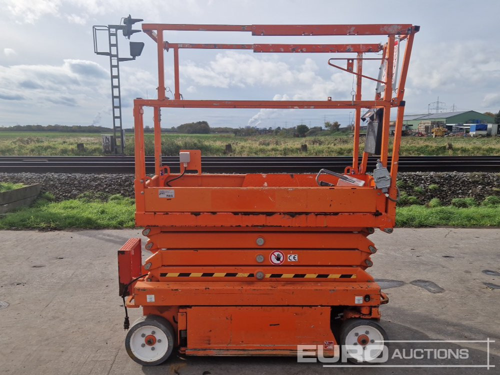 2015 SkyJack SJIII 3219 - Scissor lift: picture 2 2015 SkyJack SJIII 3219 - Scissor lift: picture 2