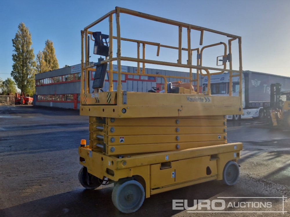 2016 Haulotte Compact 12 - Aerial platform: picture 4 2016 Haulotte Compact 12 - Aerial platform: picture 4