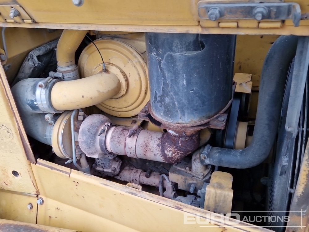 Bulldozer CAT D6N LGP: picture 22