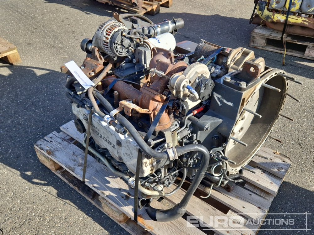 Iveco 4 Cylinder Turbo Diesel Engine - Engine: picture 4 Iveco 4 Cylinder Turbo Diesel Engine - Engine: picture 4