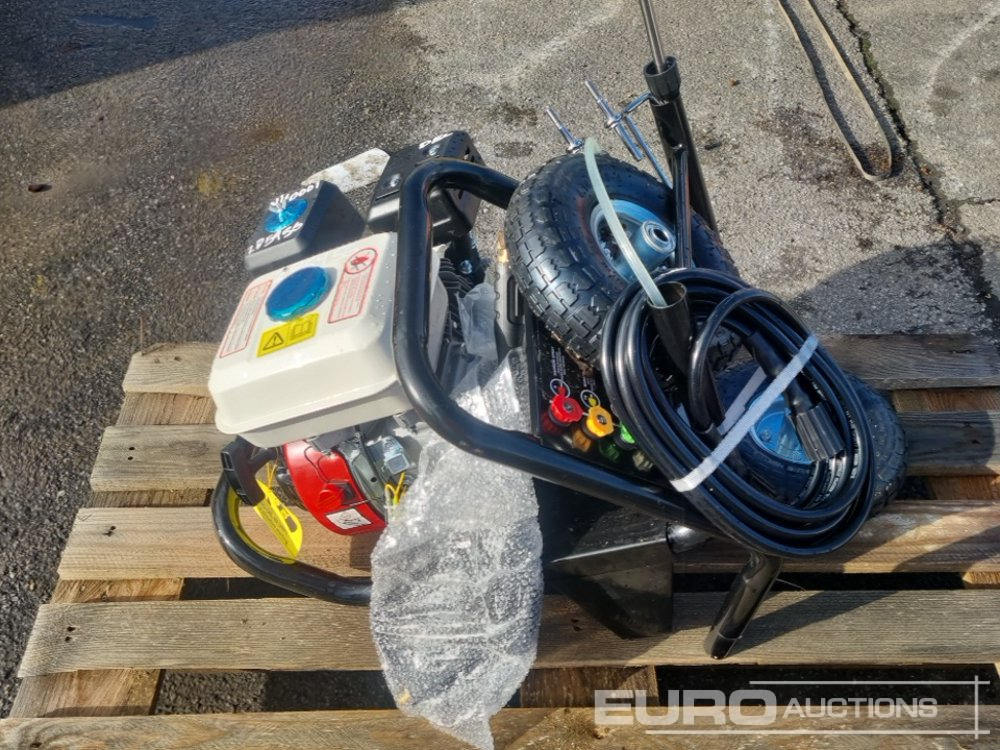 MAXWIN MT3500PSI Petrol Power Washer, 240Bar, 6.5HP - Construction equipment: picture 2 MAXWIN MT3500PSI Petrol Power Washer, 240Bar, 6.5HP - Construction equipment: picture 2
