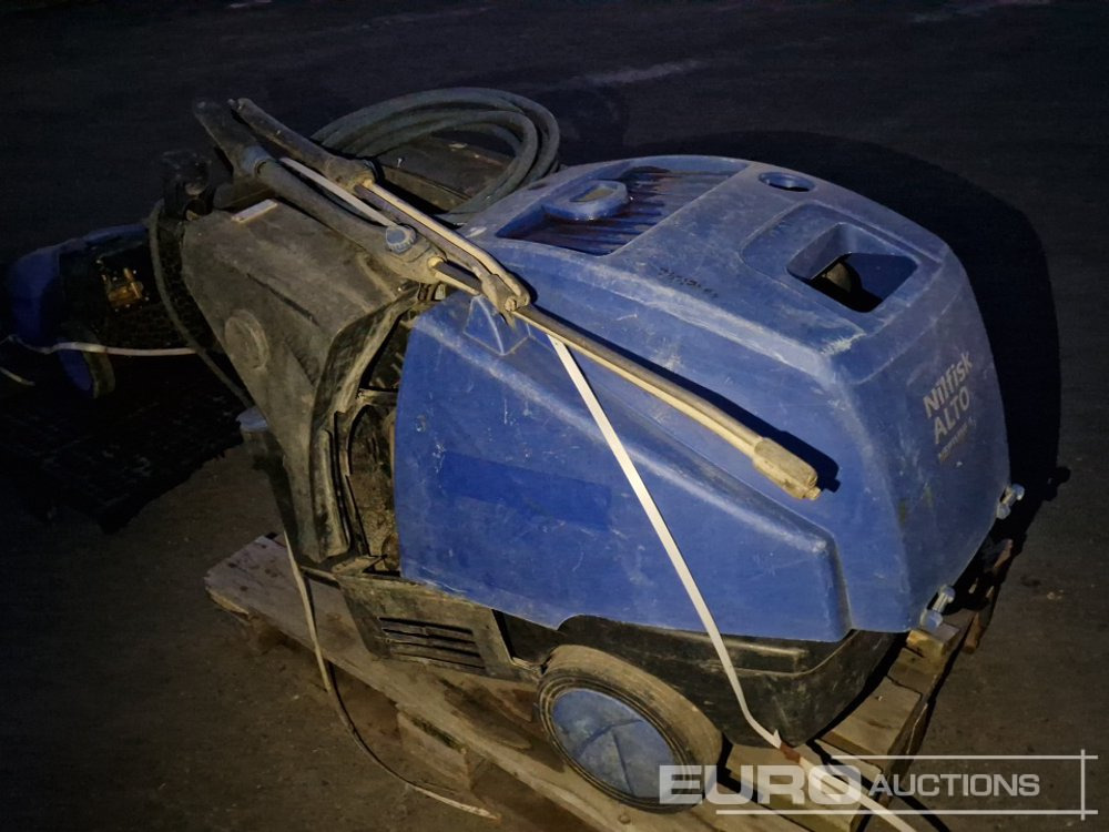 Nilfisk Neptune - Pressure washer: picture 4 Nilfisk Neptune - Pressure washer: picture 4