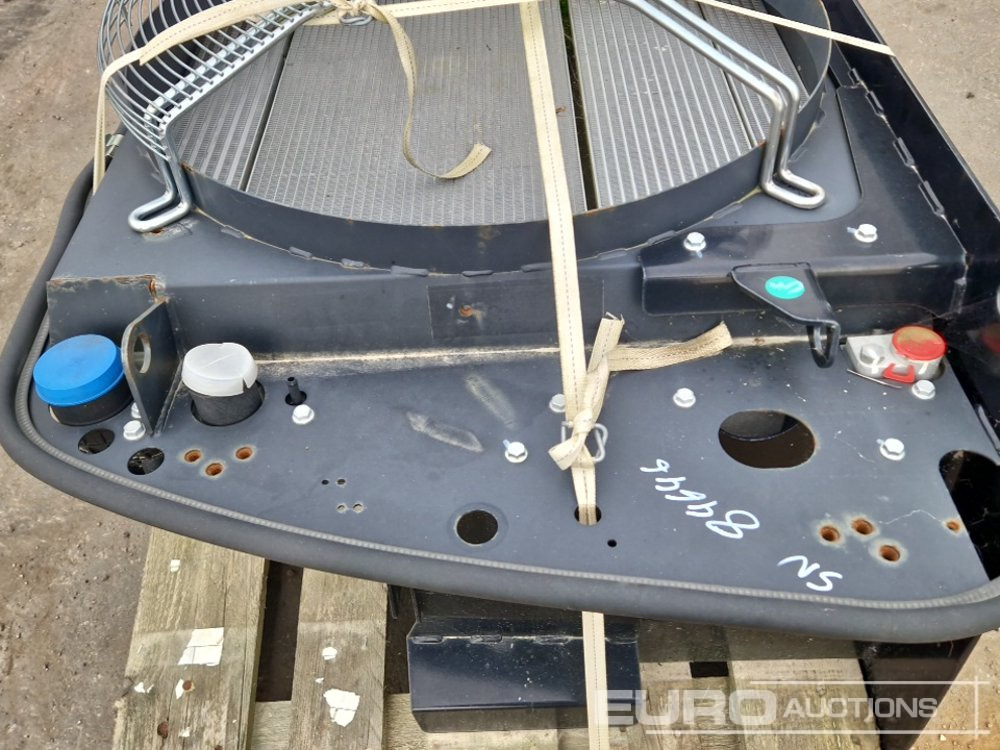 Radiator to suit Manitou MLT841/1041 - Spare parts: picture 5 Radiator to suit Manitou MLT841/1041 - Spare parts: picture 5