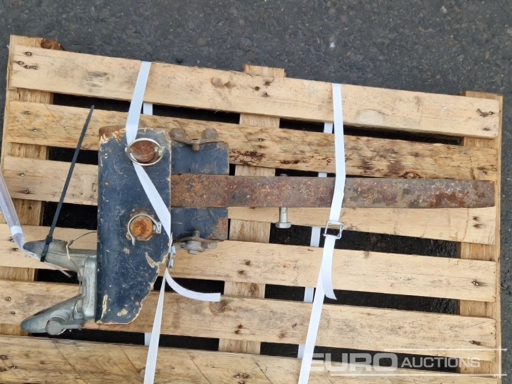 Tow Bar to suit JCB 2CX / 3CX - Spare parts: picture 5 Tow Bar to suit JCB 2CX / 3CX - Spare parts: picture 5
