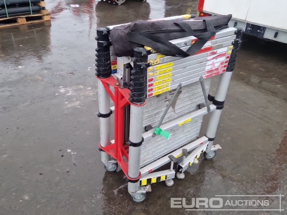 Telescopic Scaffolding Tower - Construction equipment: picture 2 Telescopic Scaffolding Tower - Construction equipment: picture 2