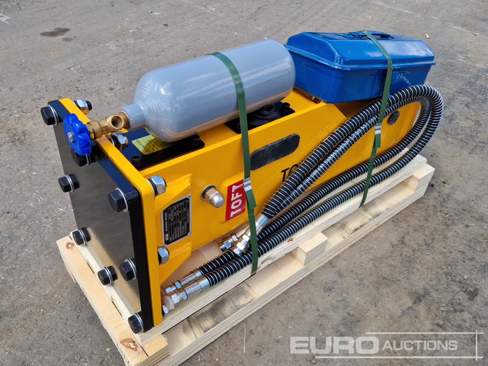 Unused Toft 450 - Hydraulic hammer: picture 3 Unused Toft 450 - Hydraulic hammer: picture 3