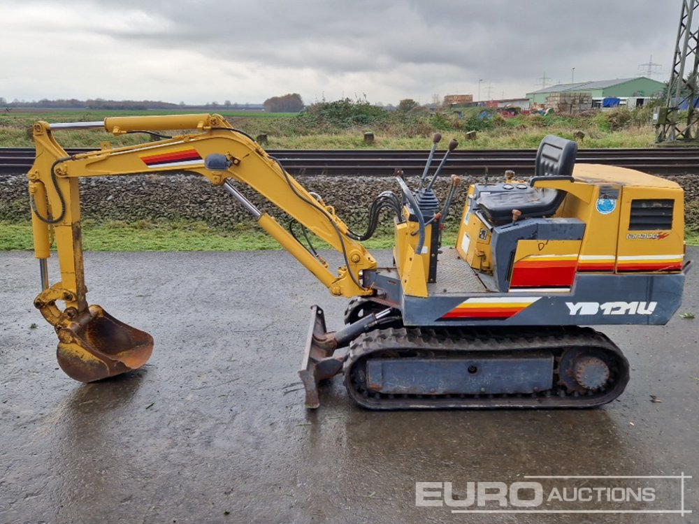 Yanmar YB121-2U - Mini excavator: picture 2 Yanmar YB121-2U - Mini excavator: picture 2