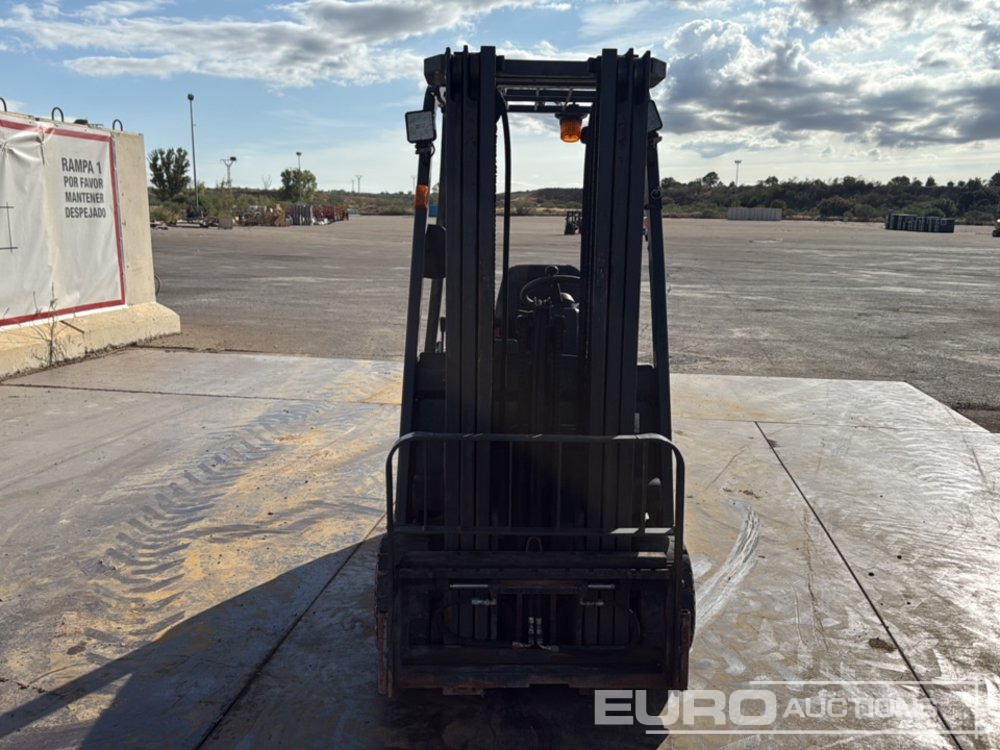 Electric forklift 2010 Nissan G1N1L20Q: picture 8