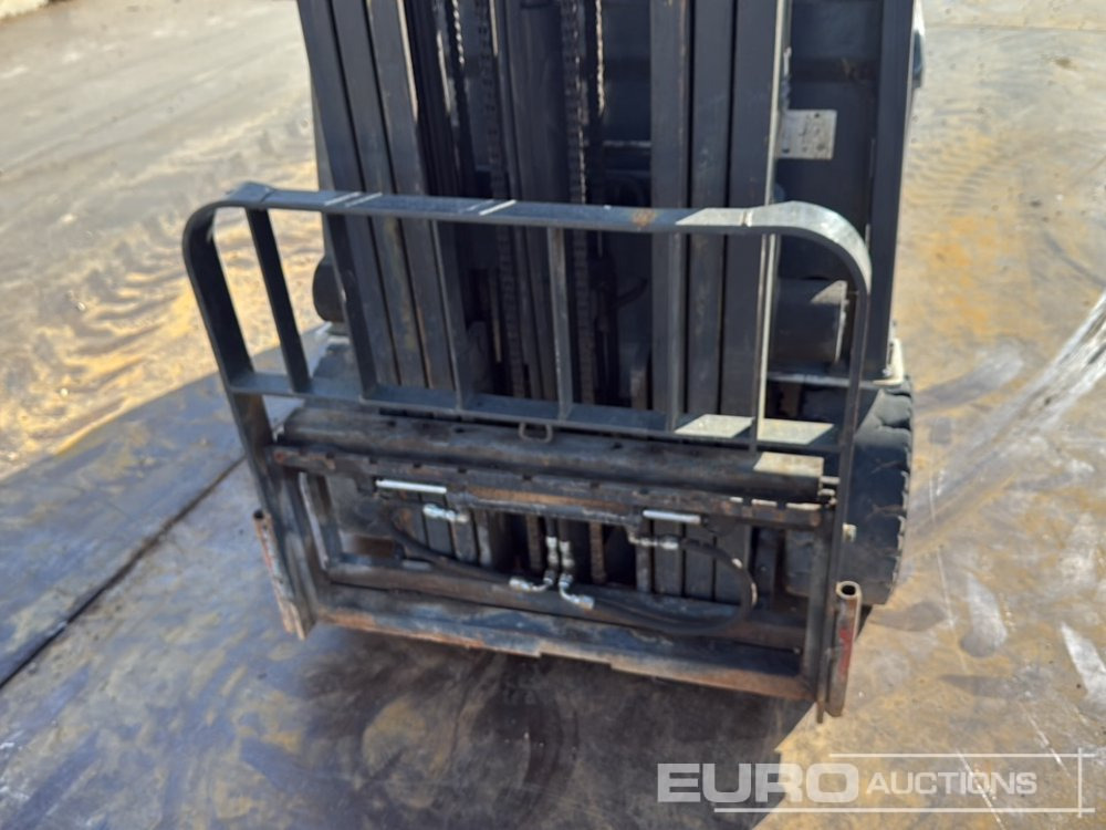 Electric forklift 2010 Nissan G1N1L20Q: picture 13