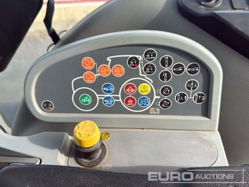 Farm tractor 2011 New Holland T8.360: picture 21
