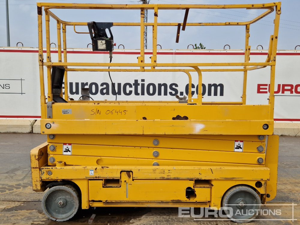 2016 Haulotte Compact 10N - Aerial platform: picture 2 2016 Haulotte Compact 10N - Aerial platform: picture 2