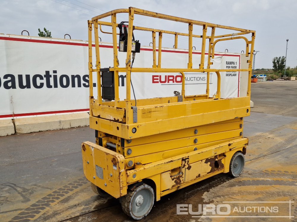 2016 Haulotte Compact 10N - Aerial platform: picture 2 2016 Haulotte Compact 10N - Aerial platform: picture 2